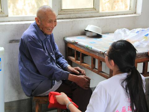 温馨。≌飧龌疃霉鹿牙先酥焙簟芭奈选